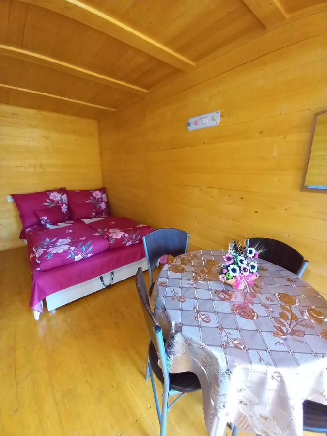 Hobby Vendégház Kiskunmajsa Exterior foto