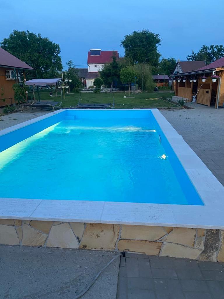 Hobby Vendégház Kiskunmajsa Exterior foto